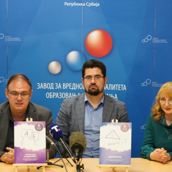 Predstavljene zbirke testova za malu maturu; "Pomoć za pripremu i postizanje boljih rezultata"