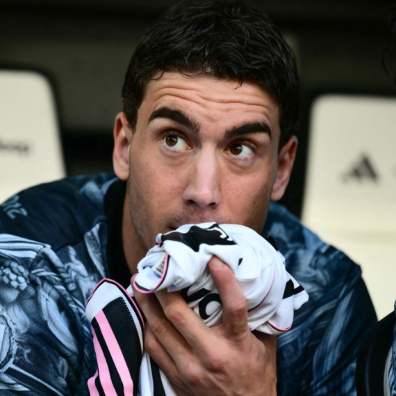 Vlahović se opet povredio – Juventus rutinski protiv Đenoe