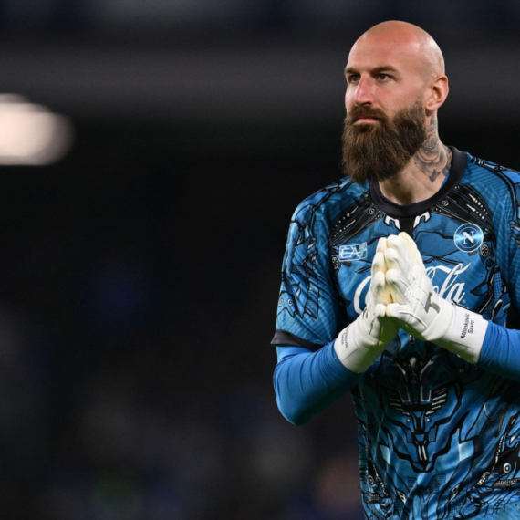 Vanja zaključao mrežu Napolija – Milan sve dalje od Skudeta VIDEO