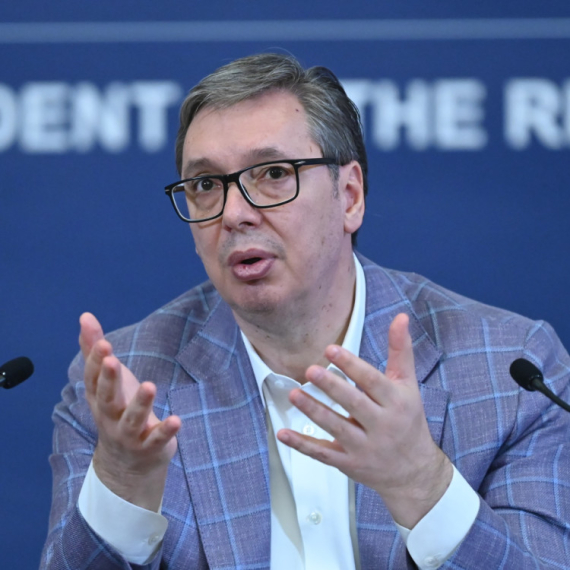 Vučić razgovarao sa napadnutim čovekom iz Novog Sada: "Ovo ponašanje je nedopustivo. Nema opravdanja" VIDEO