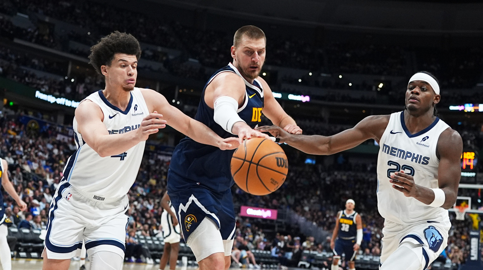 Jokić 89, prvi sledeći Vestbruk 59! VIDEO