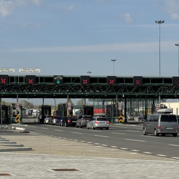 Radno vreme graničnih prelaza iz Srbije ka EU; Najveće gužve se tek očekuju