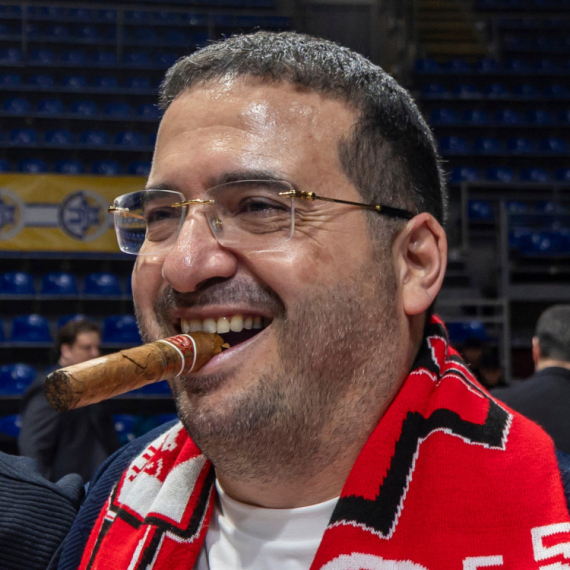 Ataman svog igrača "bacio pod voz"; Vlasnik Hapoela: "Treneru, koliko sam čuo..." VIDEO