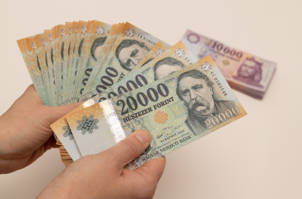 Orban izgubio, forinta dobila: Valuta u snažnom usponu