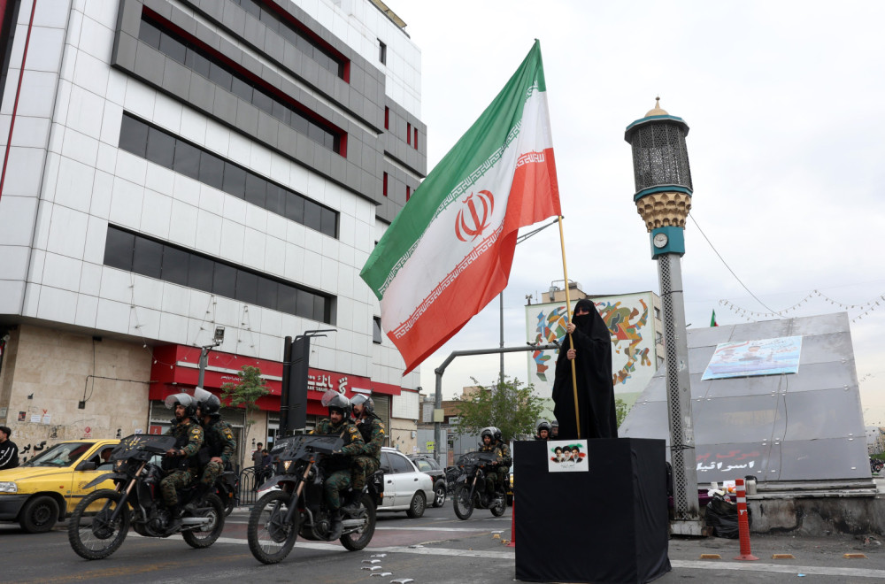 "Lifting the sanctions on Iran would be premature"