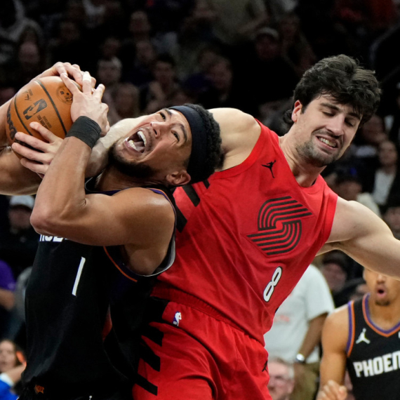 Avdija ubacio 41 poena i odveo Portland u plej-of! VIDEO