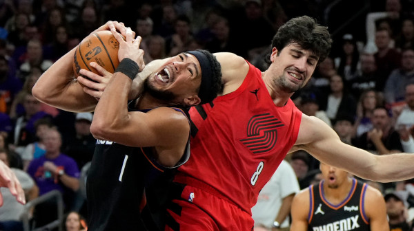 Avdija ubacio 41 poena i odveo Portland u plej-of! VIDEO