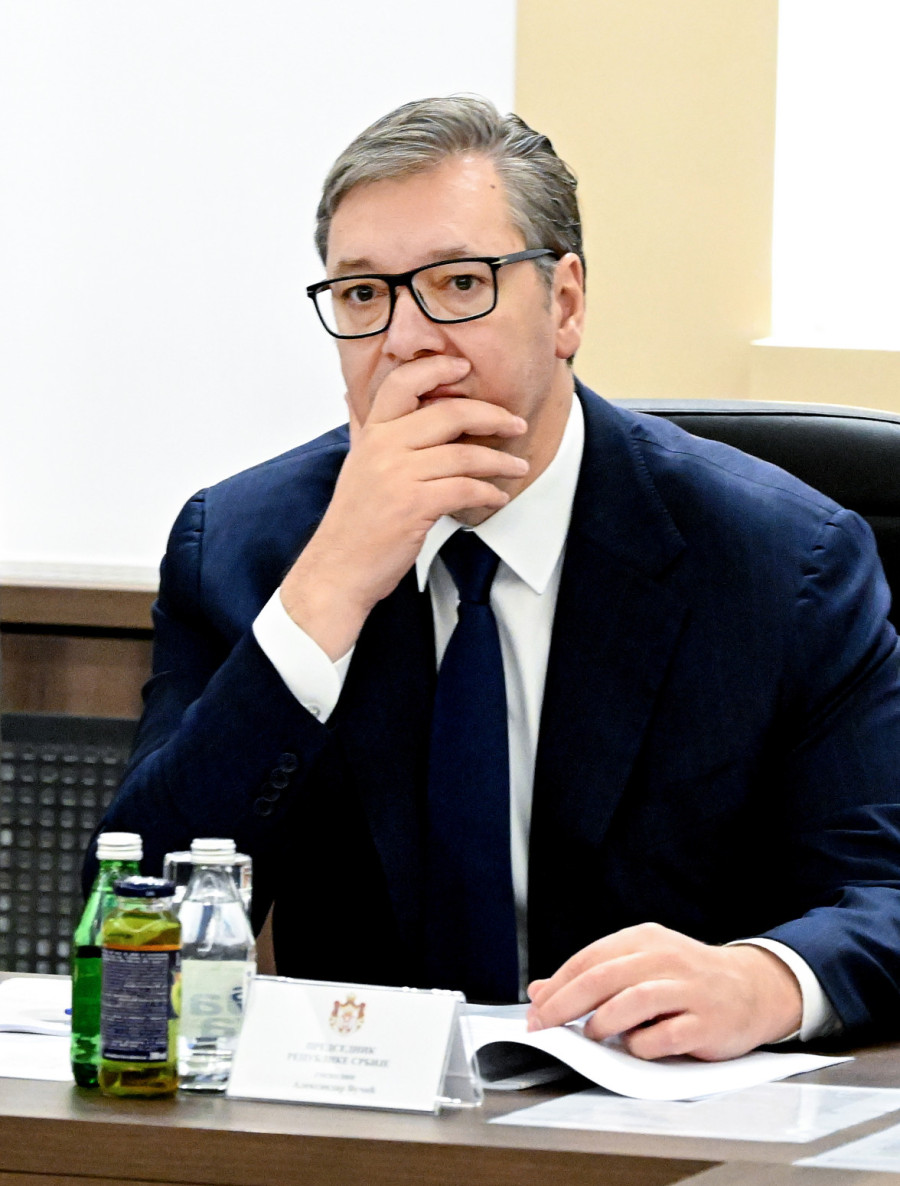 Meeting between Aleksandar Vučić and the leadership of Ministry of Defence and Serbian Armed Forces concluded