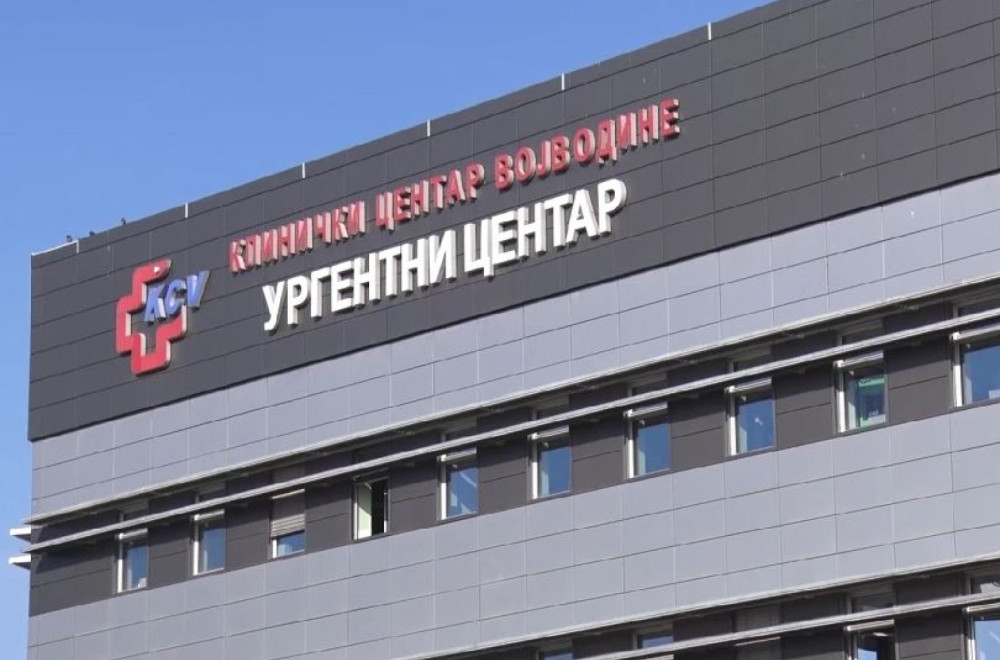 A young man who has fallen from the roof of abandoned "Azotara" facility in Novi Sad transported to hospital