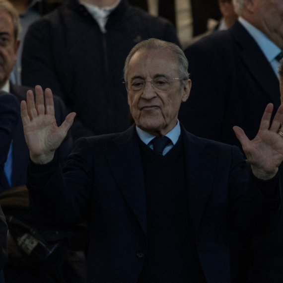 Haos u Realu jer ih je Bajern izbacio, Peres upao u svlačionicu: "Ti, izlazi napolje!"