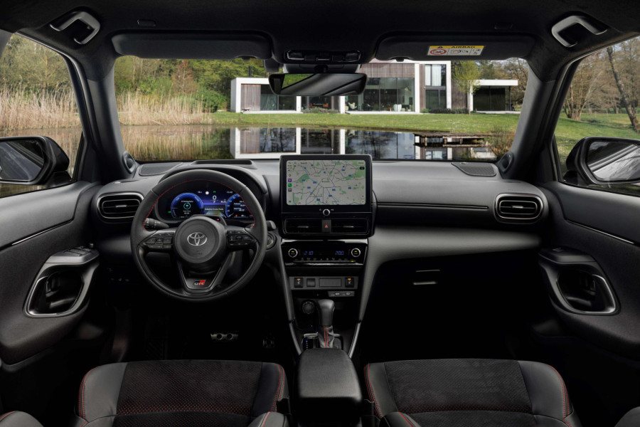 Nova Toyota Yaris Cross – provereni model dobio osveženje FOTO