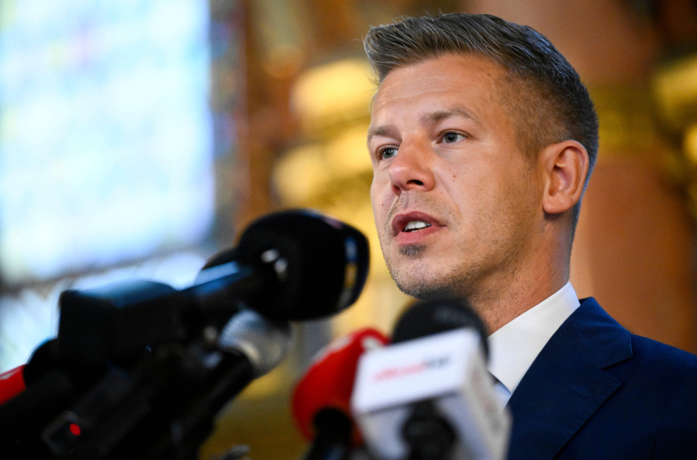 Kraj ere Viktora Orbana: Mađar sutra preuzima vlast