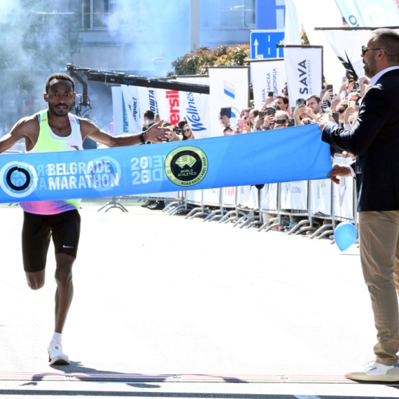 Rekord i senzacija na Beogradskom maratonu – Makedonac sve oduševio!