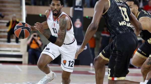 Partizan gubi trku za Amerikanca – Bruks hoće da ostane: "Videćemo..."