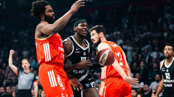 Partizanu malo +19 – Zvezda "zakuvala", pa pala u Areni