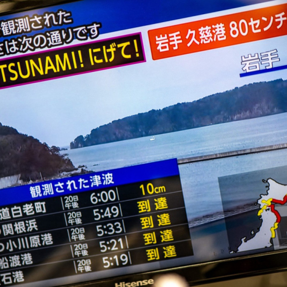 Užasno jak zemljotres pogodio Japan; Cunami već stigao; Ima žrtava; Vojska na ulicama FOTO/VIDEO