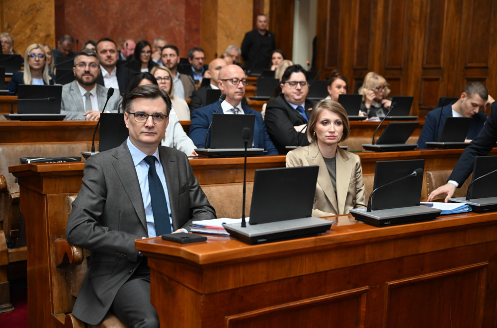 Jovanov: "Politika predsednika Vučića je briga o ljudima, a blokaderi svih boja brinu samo o njima samima"