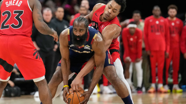 Rajakovićev Toronto na 0-2, Mičel i Harden razbijaju VIDEO