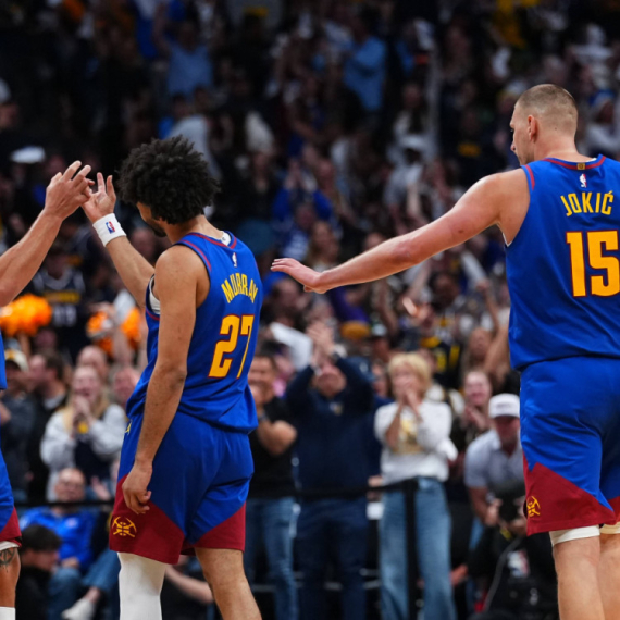 Briga za Denver pred novi meč plej-ofa