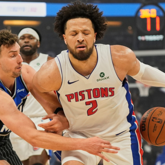 Orlando srušio Pistonse za vođstvo u seriji VIDEO