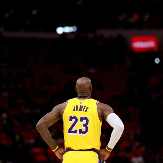 Lebron o MJ-u: "Ja sam jedinstven igrač, ali i on je bio neverovatan"