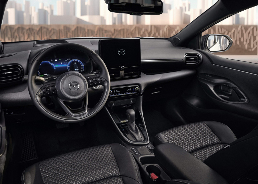 Mazda2 Hybrid 2026: Više opreme, novi sistemi bezbednosti i poboljšan dizajn FOTO