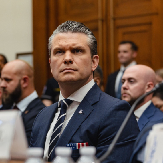 Hegset žestoko kritikovan tokom saslušanja u Kongresu; "Nikad nisam čuo toliko s*anja" VIDEO