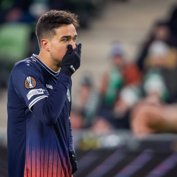 Srbin se ugleda na Ozila: "Fudbal je igra emocija"