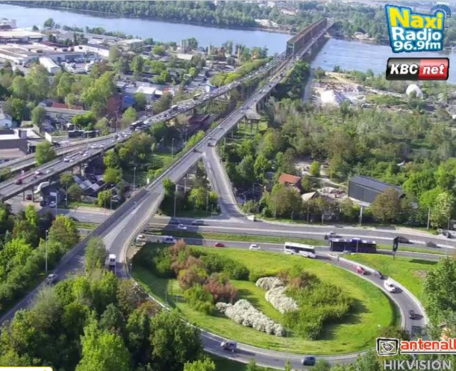 Severe traffic congestion in Belgrade – packed streets PHOTO