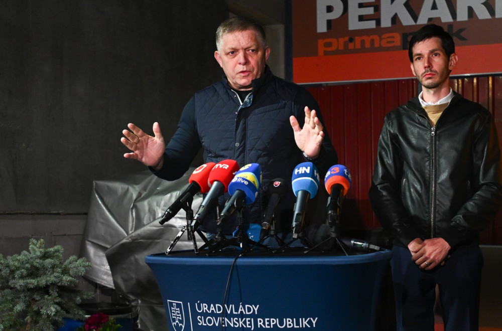 Fico odradio noćnu smenu; "Upravo smo isporučili pošiljku svežeg hleba i peciva" VIDEO