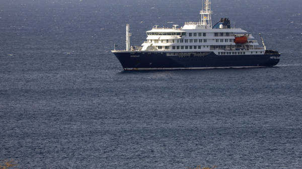 Stanovnici Tenerifa u strahu zbog dolaska "kruzera smrti": Otvoreno pokazali bes FOTO