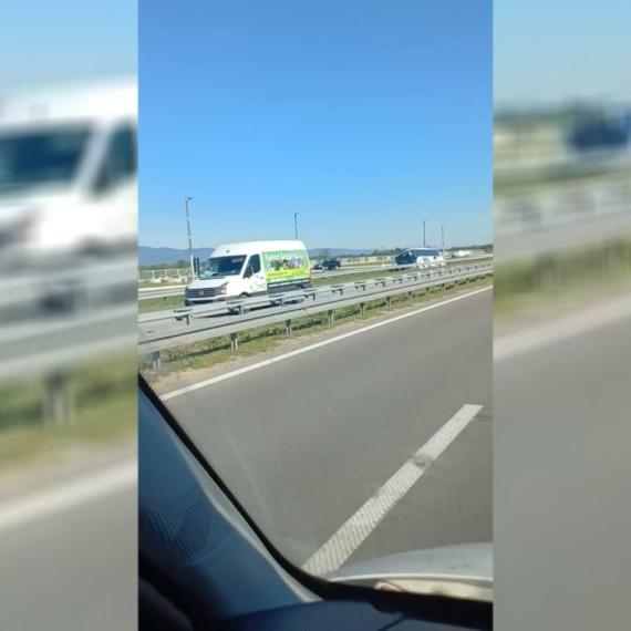 Bus full of passengers veers off the road near Ćićevac: "Everyone was in shock" VIDEO