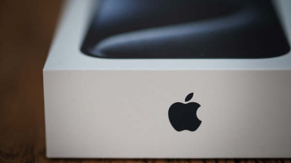 Revolucija iz Apple-a: Zaboravite na iPhone Fold, stiže Ultra VIDEO