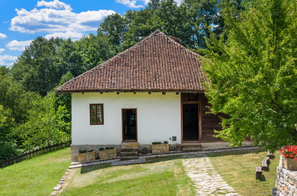 Niš ohrabruje seoski turizam: Daje bespovratna sredstva za domaćinstva koja žele da primaju turiste