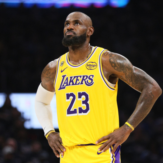 Lebron odbio da priča o sudijama – jedna rečenica "zapalila" mreže VIDEO