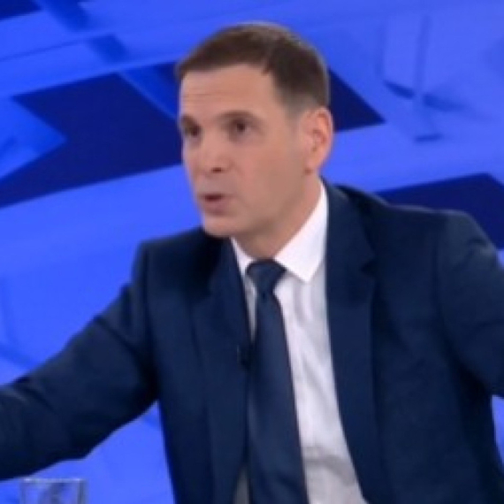 Jovanović osuo paljbu jer mu se nije svidelo pitanje novinarke, pa otkrio rasulo među blokaderima VIDEO