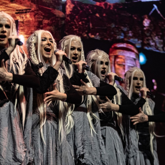 Grupa Lelek oduševila novim kostimima za Evroviziju: "Ovo definitivno prolazi u finale" FOTO