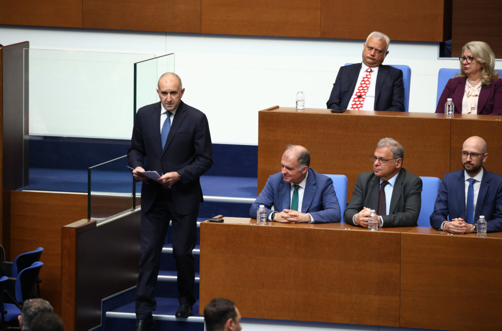 Bulgaria has elected a government, Radev becomes prime minister
