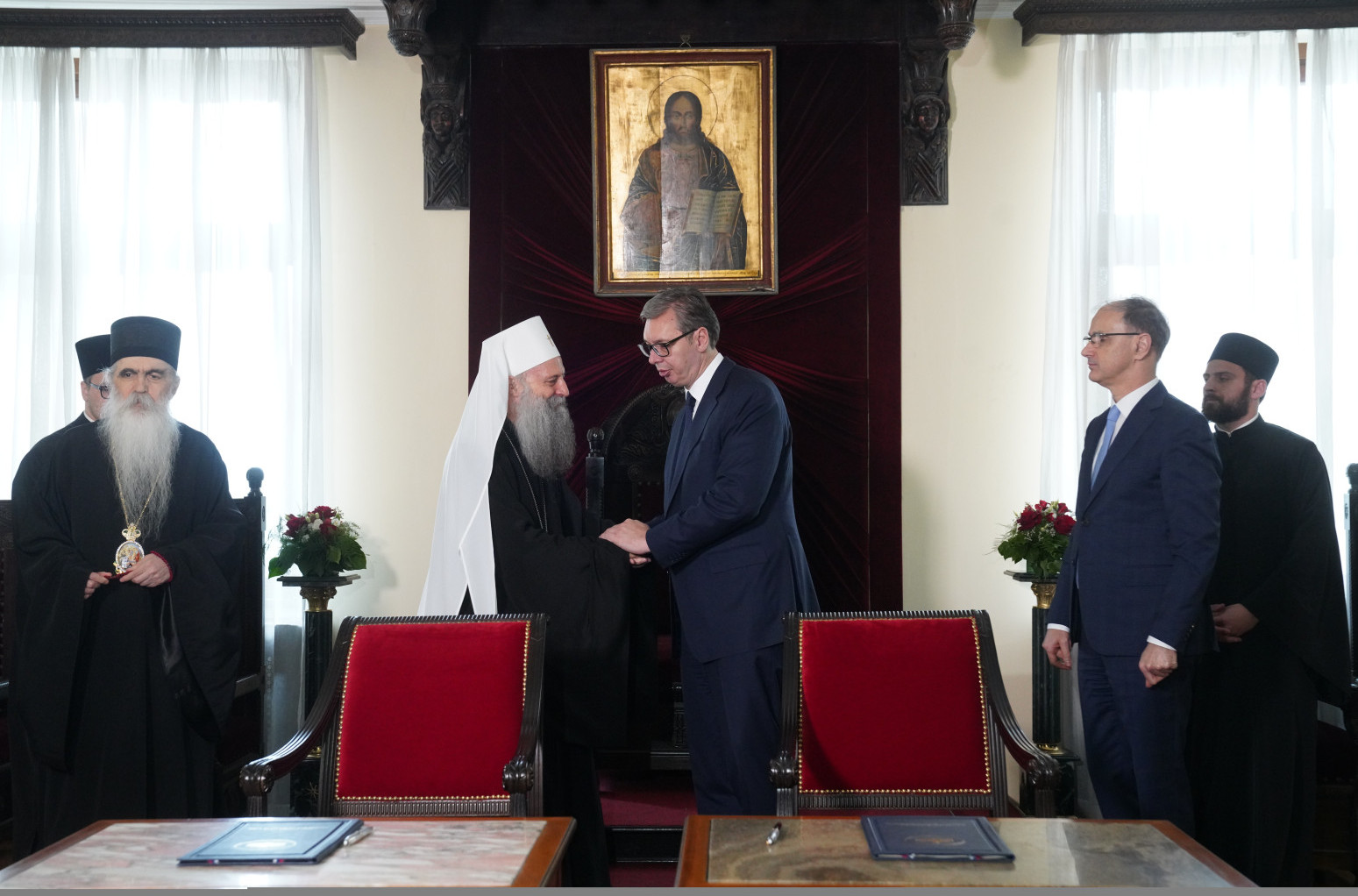 Huge step forward; Aleksandar Vučić: "You have signed Memorandum establishing Saint Sava University" PHOTO