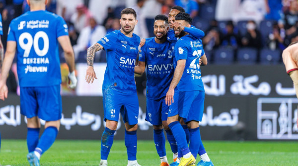 SMS i Al Hilal osvojili trofej!