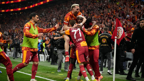 Galatasaraj preokretom do titule – Stanojević ispao iz lige
