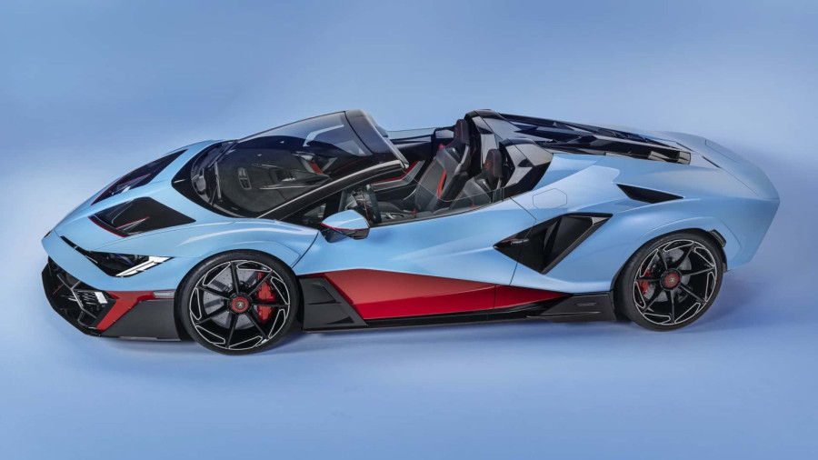Lamborghini predstavio najmoćniji kabriolet do sada: V12 monstrum sa 1.080 KS! FOTO