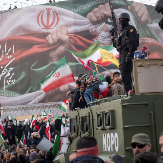 Upozorenje: "Odmazda će biti razorna"; UAE umešani u napade na Iran?; Izrael ne prestaje sa udarima FOTO/VIDEO