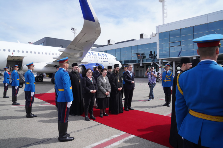 Neprocenjive hilandarske relikvije stigle u Srbiju u čast velike izložbe Svetom Savi FOTO