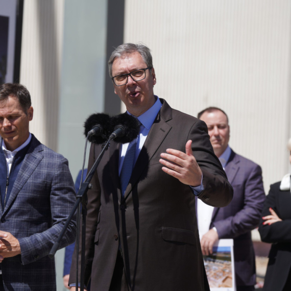 Vučić: "Moramo da izgradimo nuklearne elektrane do 2042. godine"; "Potrebe za energijom rastu"