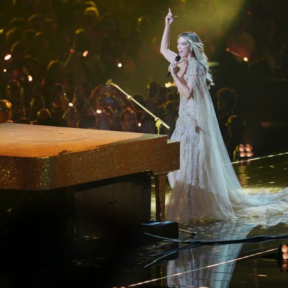 Australija blista u finalu: Delta Goodrem pokazala zašto važi za favorita večeri FOTO