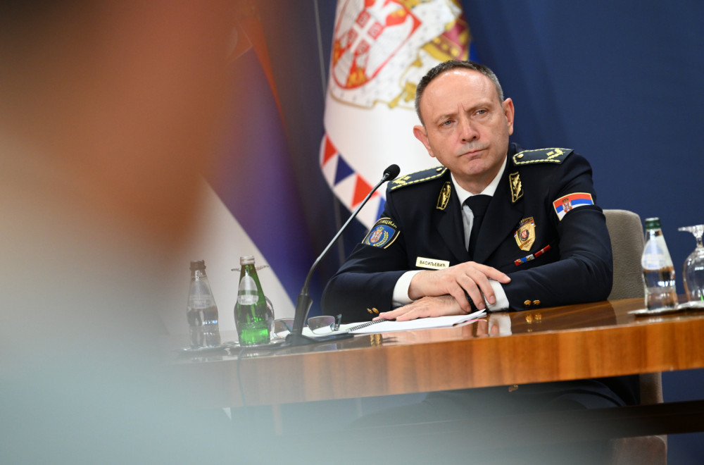 Vasiljević o incidentu na Senjaku: "Uhapšeno 10 lica"; "U toku je intenzivna potraga za telom"