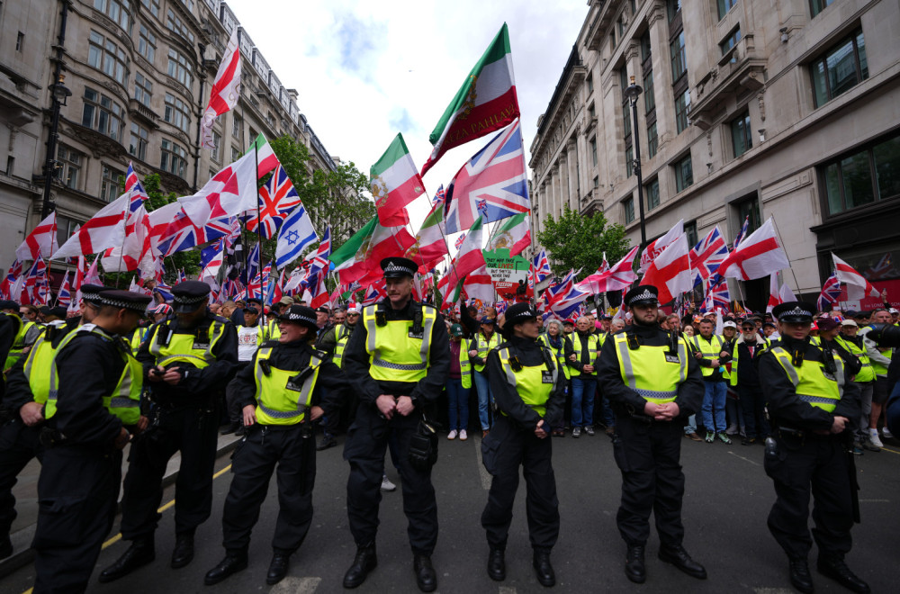 London "gori": Desničari i pro-palestinski demonstranti na ivici sukoba FOTO/VIDEO