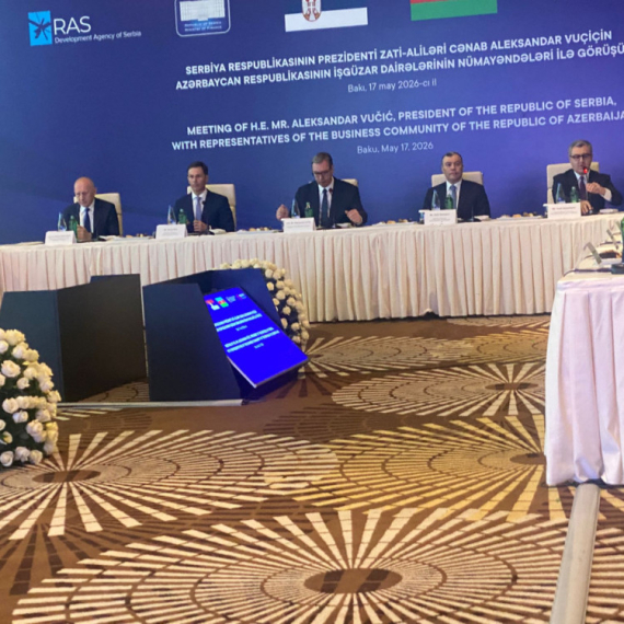 Vučić: S Azerbejdžanom da 2027. krenemo da gradimo gasnu elektranu kod Niša