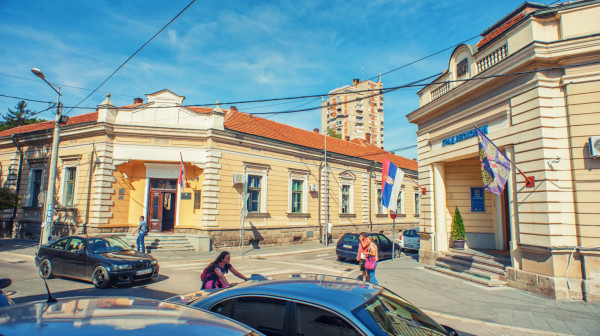 Gde budućnost niče: Leskovac između industrijskog nasleđa i novih pogleda na grad